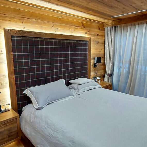 Arredamento di camera da letto in legno su misura